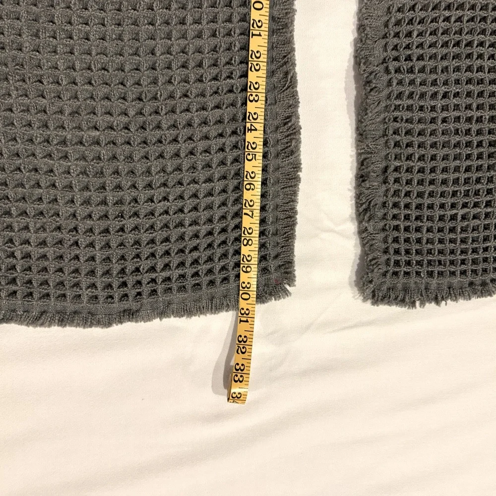 Gray Woven Bath Rugs set 2